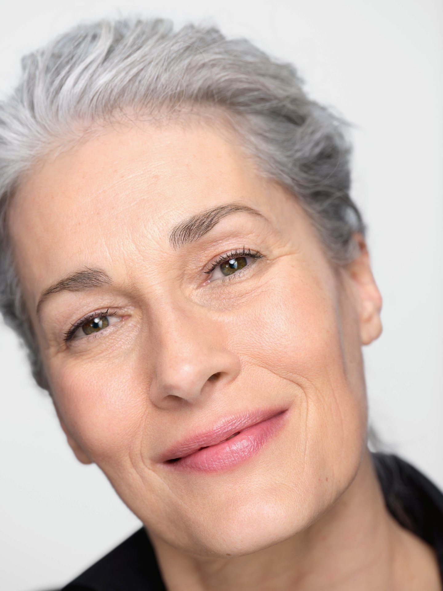 อาหารอะไรบ้างที่ฉันควรหลีกเลี่ยงในวัยหมดประจำเดือน